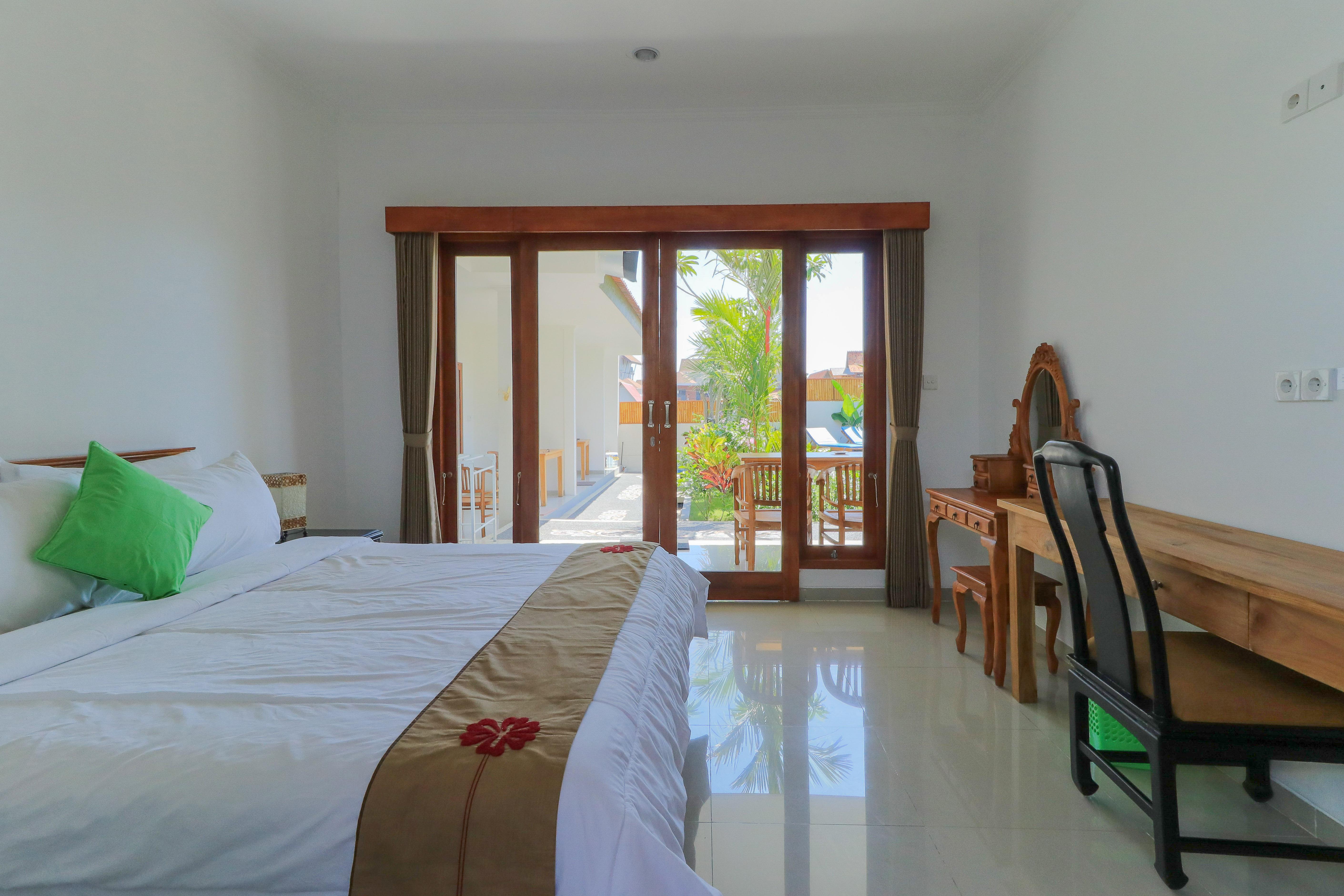 Pererenan Nengah Guest House Canggu Exterior photo
