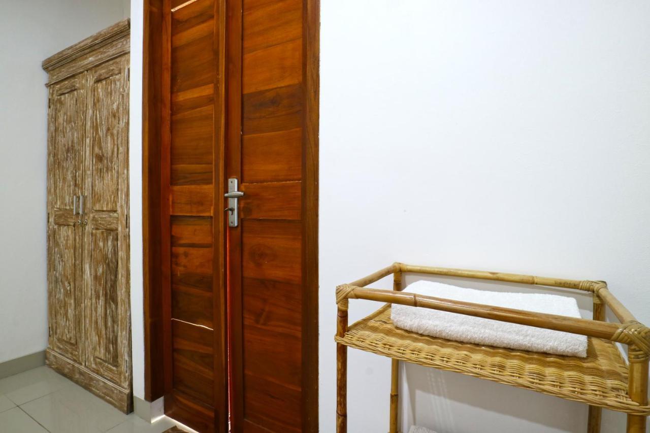 Pererenan Nengah Guest House Canggu Exterior photo