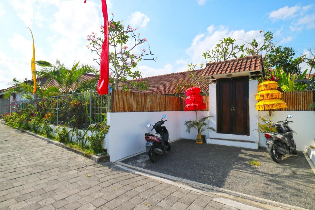 Pererenan Nengah Guest House Canggu Exterior photo